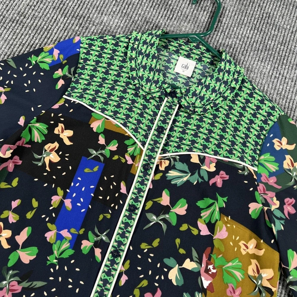 Cabi Shirt Womens Medium‎ Multicolor Floral Geometric Button Up Blouse Top 5520 - Picture 3 of 15